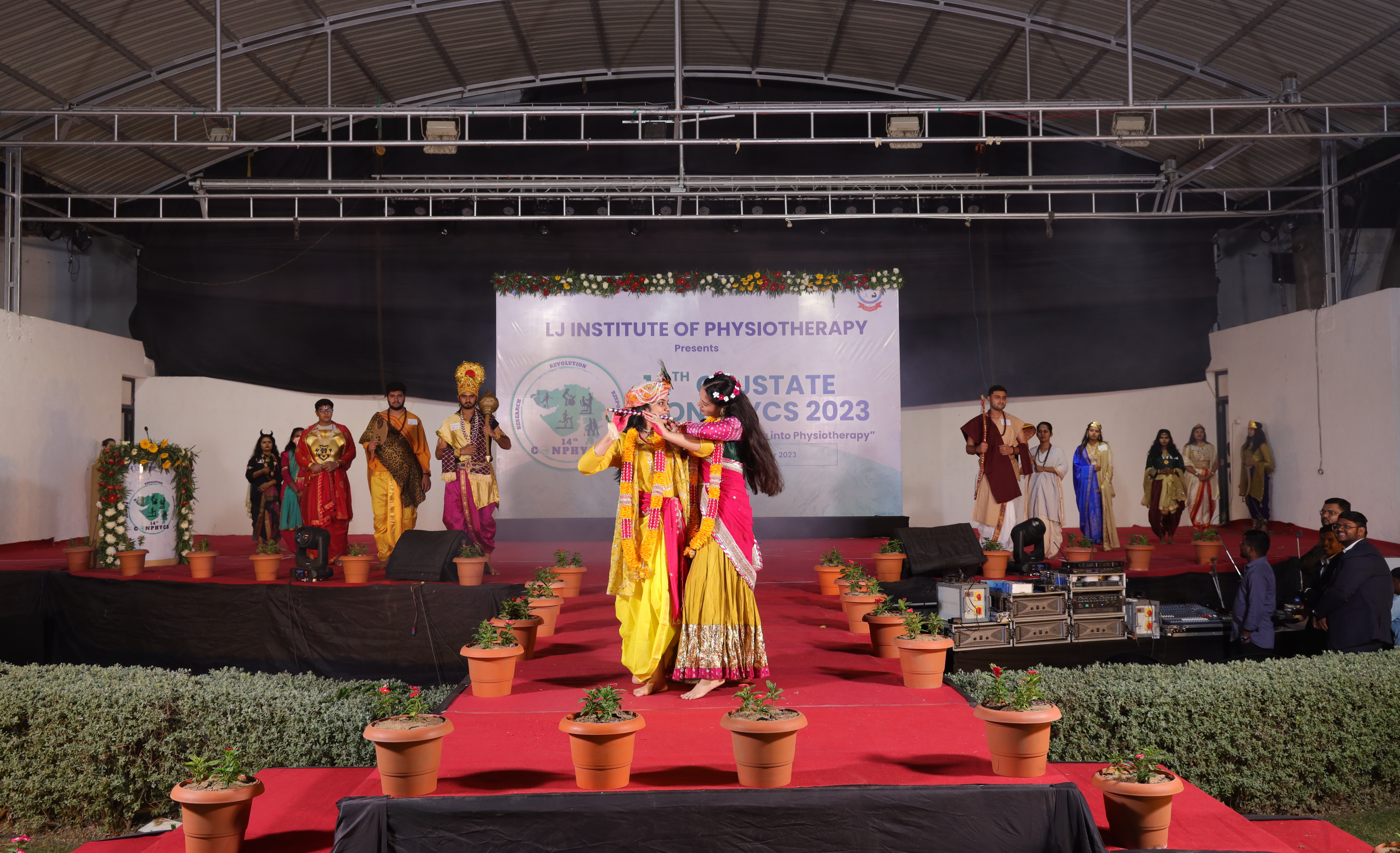 Odoo - Sample 2 for three columns